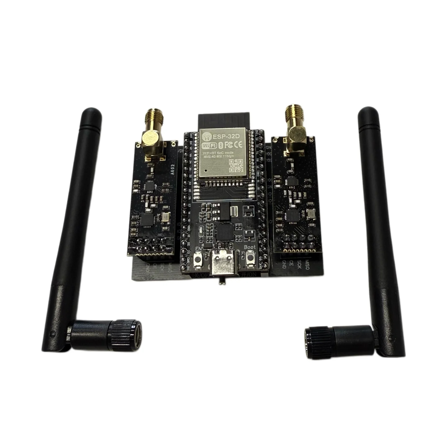 Devkitc - 新しいESP32 DevKitC開発ボード。NRF24L01 2.4GHzワイヤレスモジュールを搭載し、IoTプロジェクト向けにBluetoothに対応。